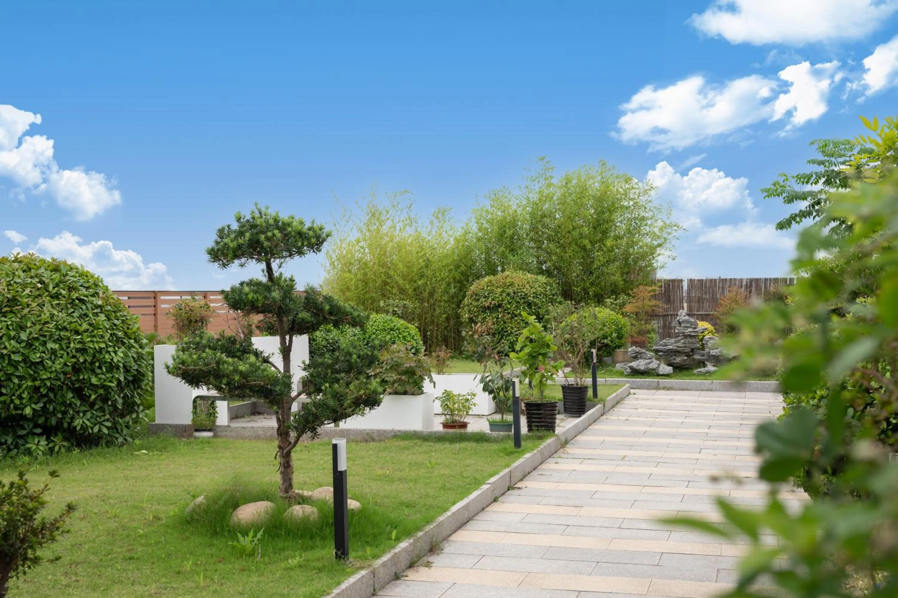 Garden in Holiday Inn Express Shanghai Hongqiao North by IHG