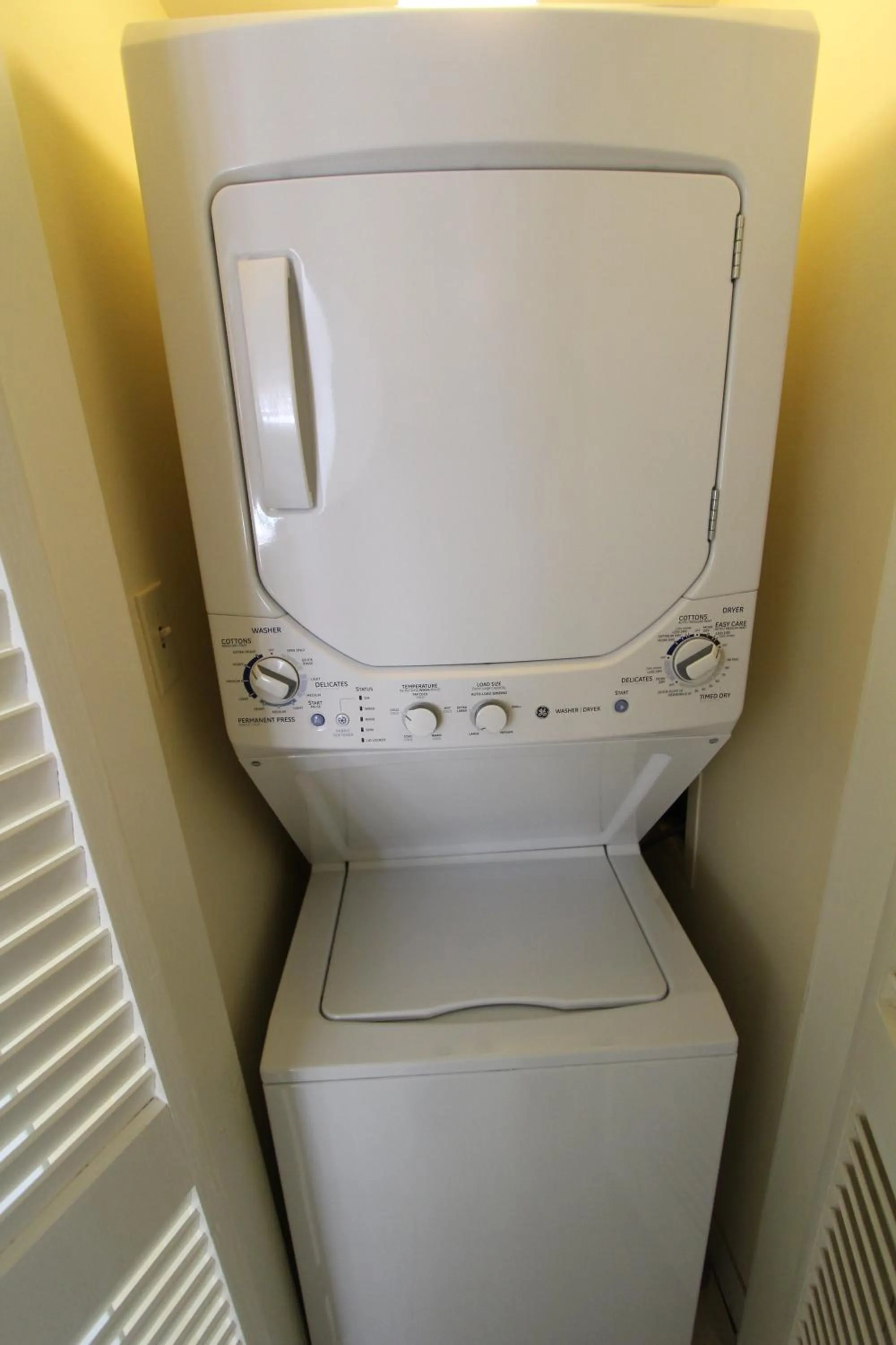 One Bedroom in Royale Beach and Tennis Club