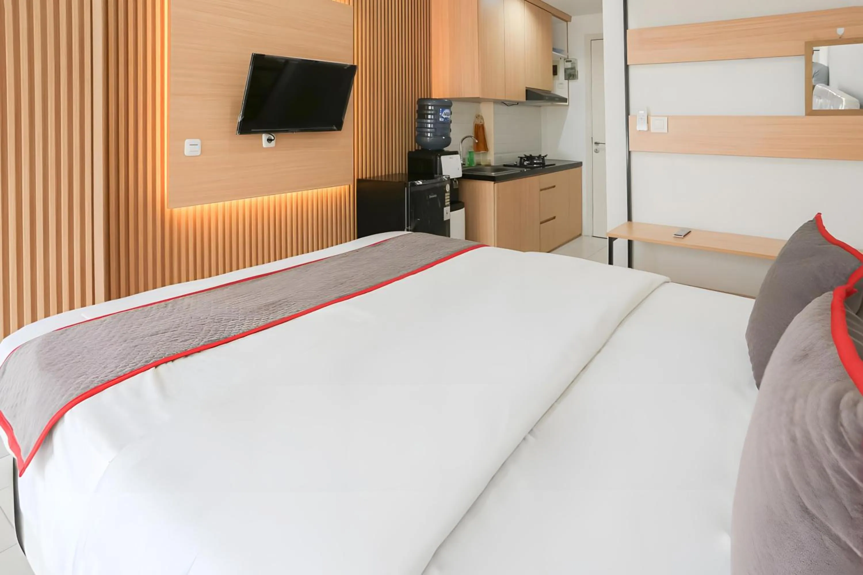 Bedroom in Capital O Urbano