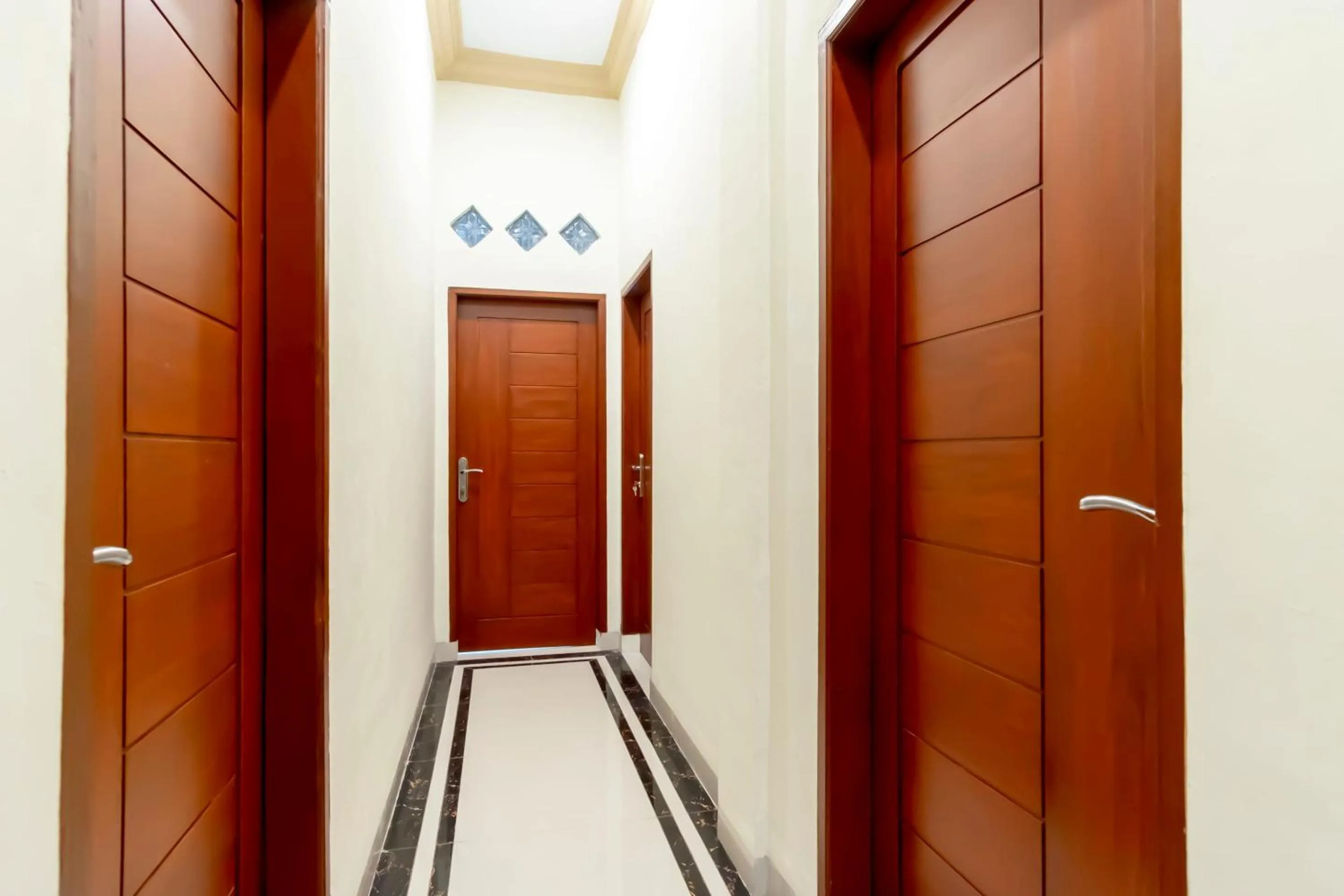 Lobby or reception in Capital O 1585 Ring Road Residence