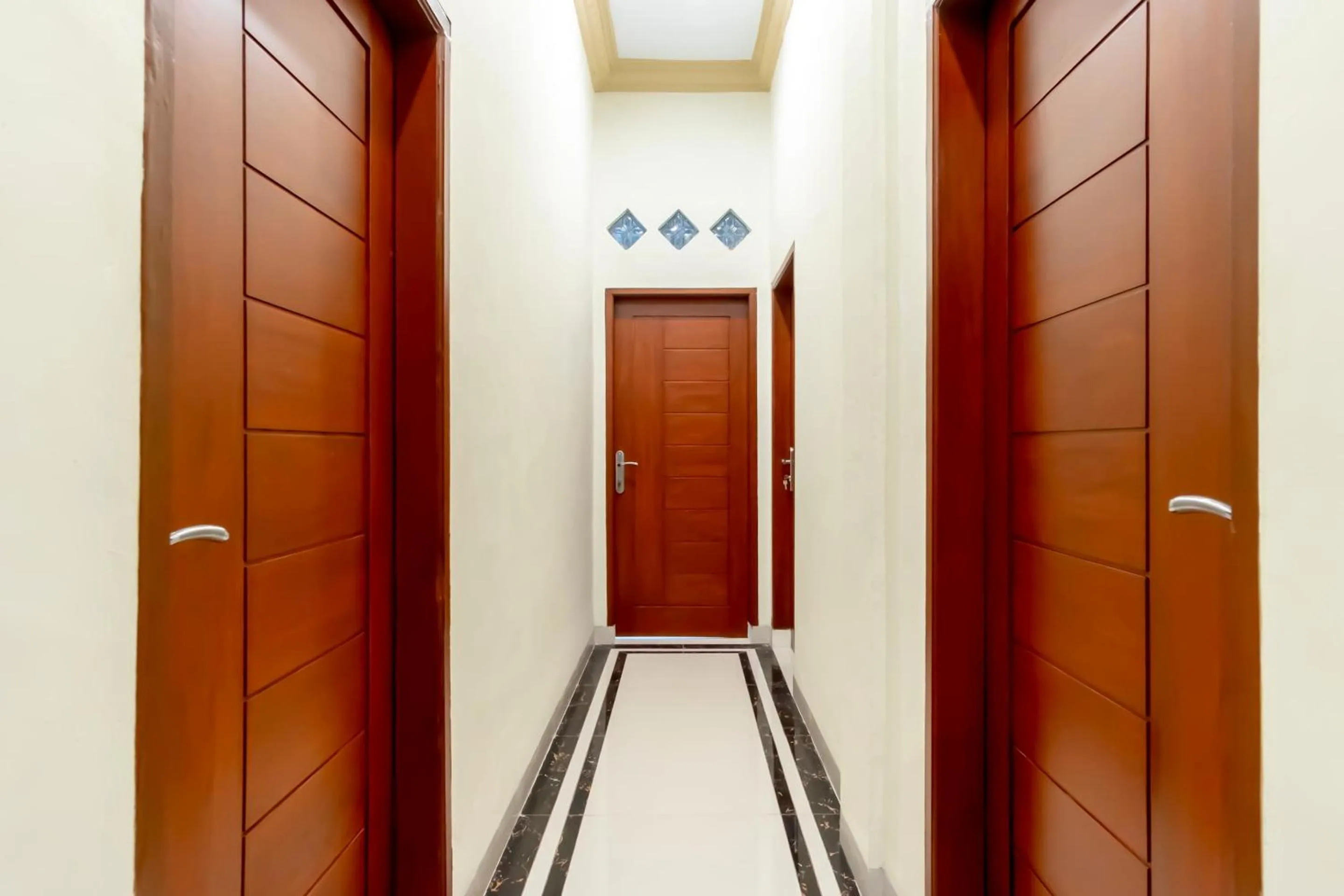 Lobby or reception in Capital O 1585 Ring Road Residence