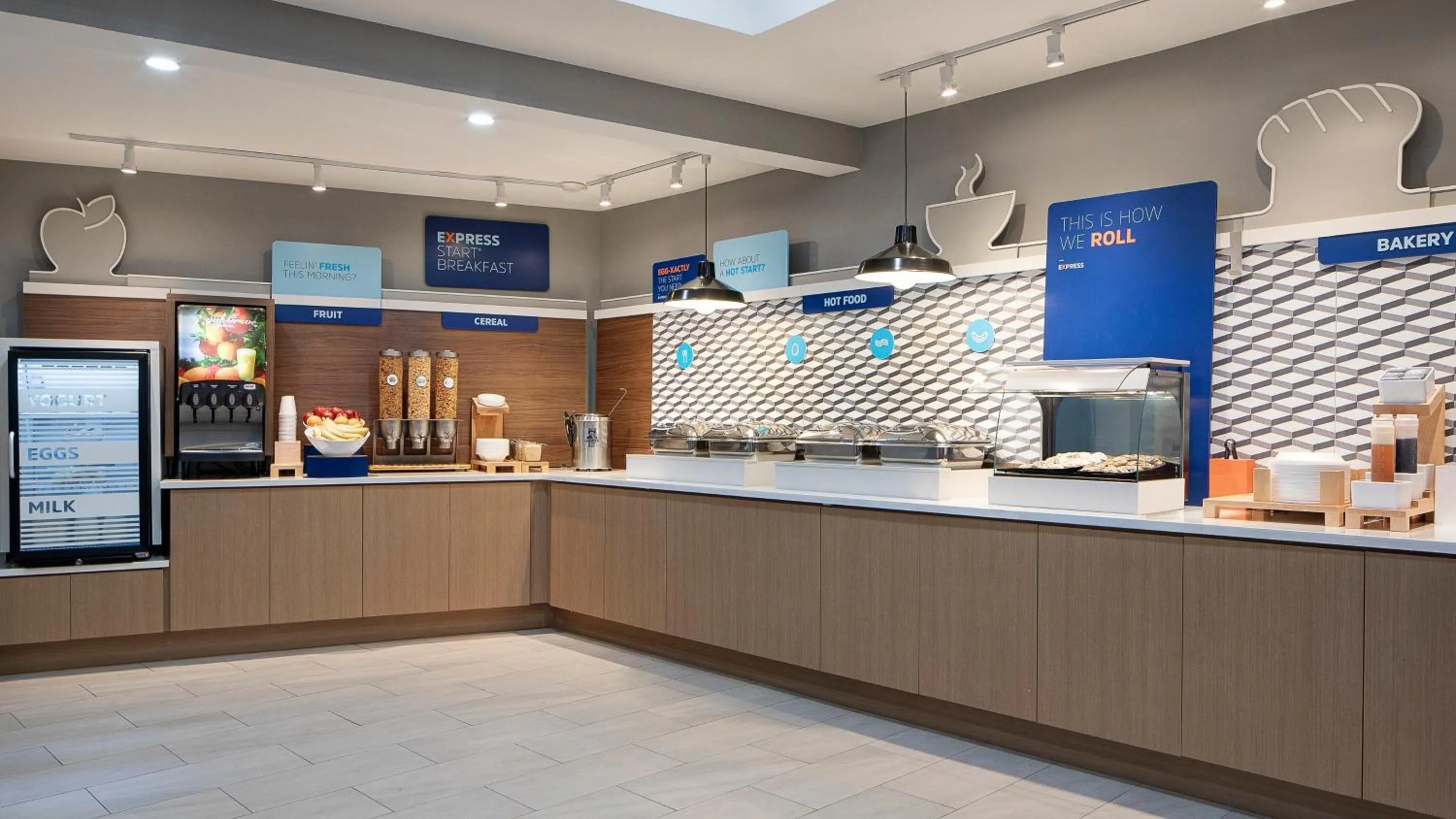 Breakfast in Holiday Inn Express Dallas Market Center by IHG