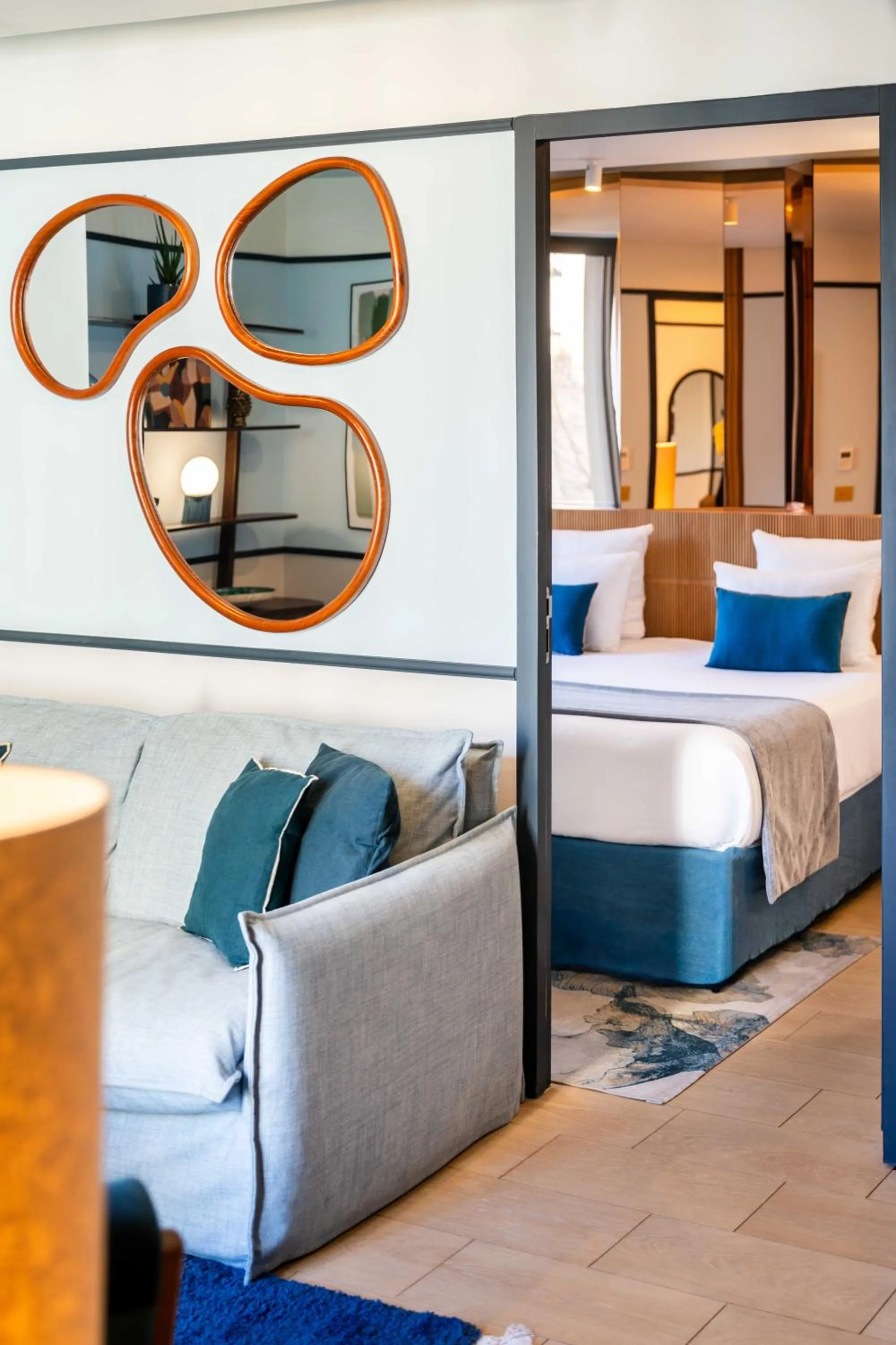 Living room, Bed in Quinzerie hôtel