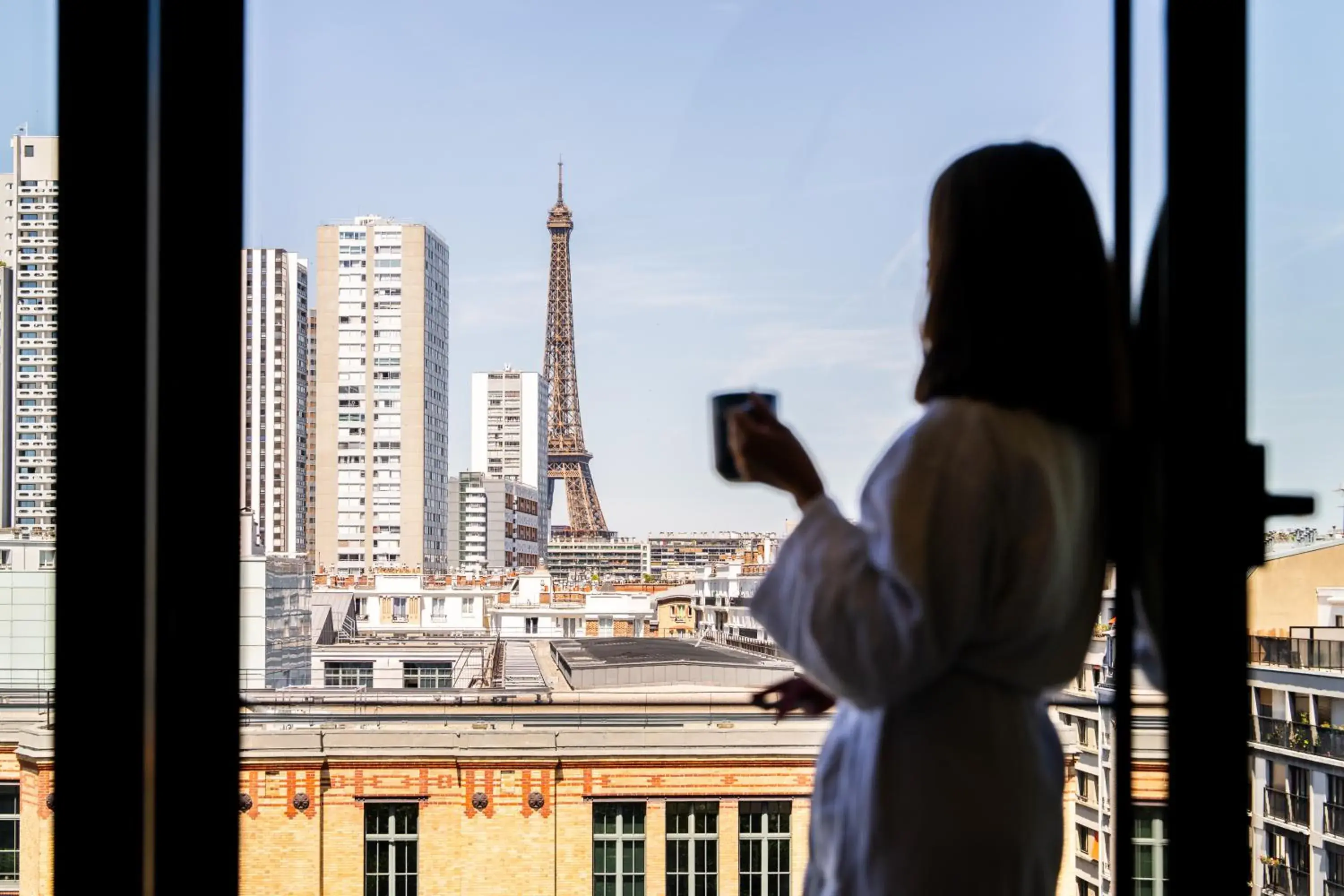 Deluxe Gray Room with Eiffel Tower View in Quinzerie hôtel Deluxe Gray Room with Eiffel Tower View in Quinzerie hôtel
