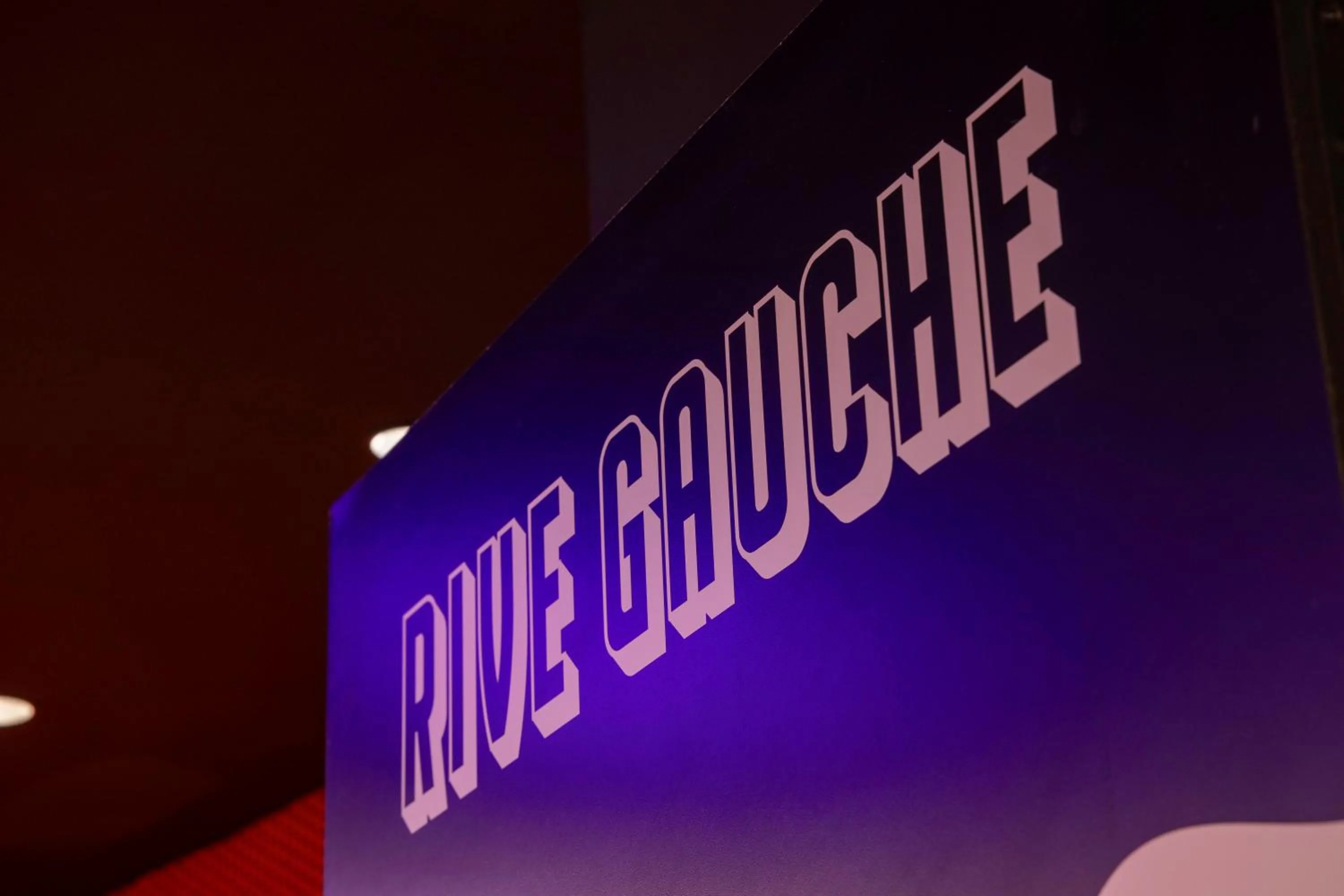 Property building in Quinzerie hôtel