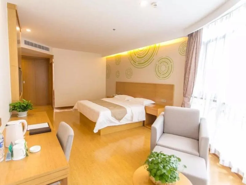 Bed in GreenTree Inn Jinan Jiyang Bus Station Express Hotel