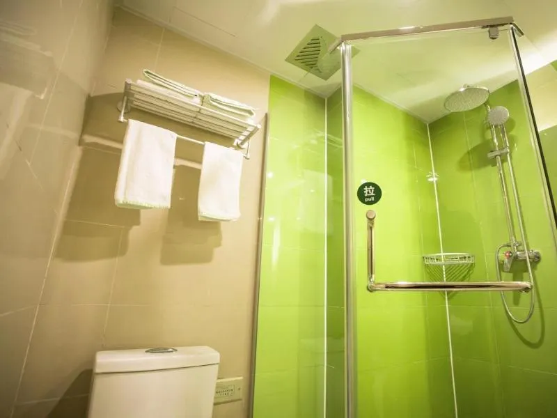 GreenTree Inn Jinan Jiyang Bus Station Express Hotel