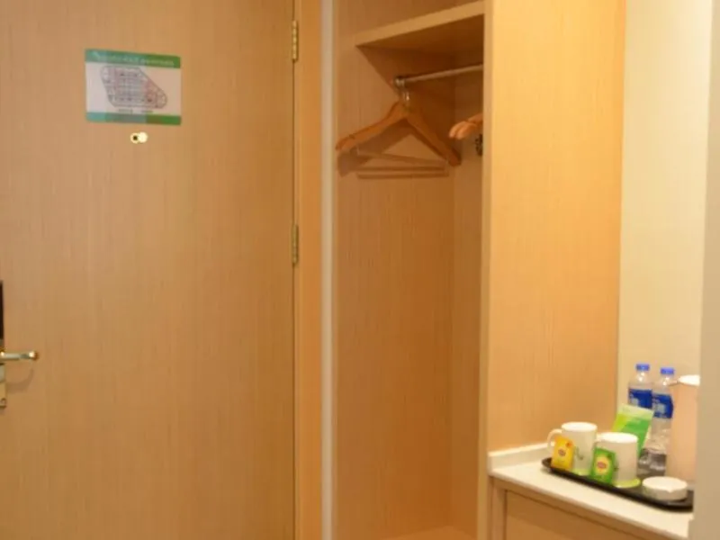 Vatica Xuzhou Suining Bus Station Bayi West Road Hotel