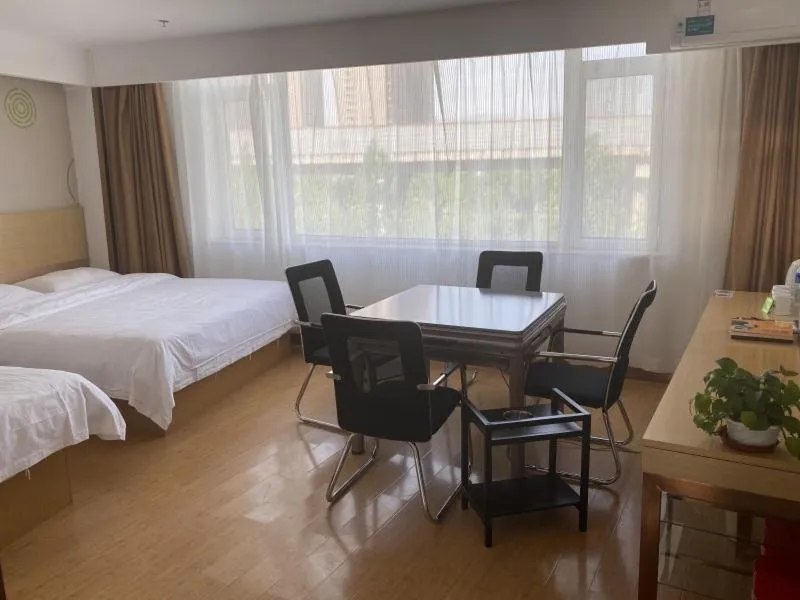 GreenTree Inn Taiyuan Wanbailin District West Bua Station Express Hotel