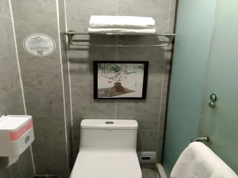 GreenTree Alliance Xinyang Pingqiao District Nanjing Road Dongyang Hotel