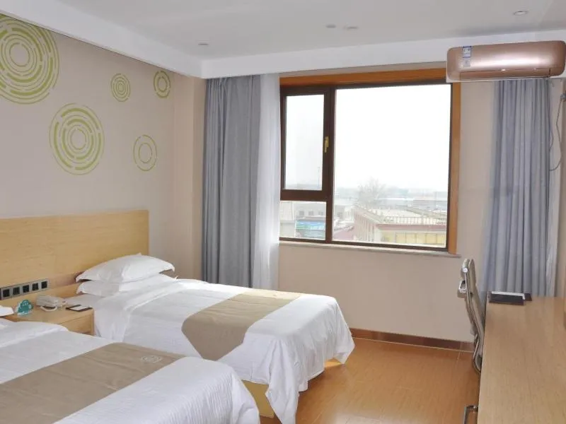 Bed in GreenTree Inn Langfang Bazhou City Tangeerli Town Spa Business Hotel