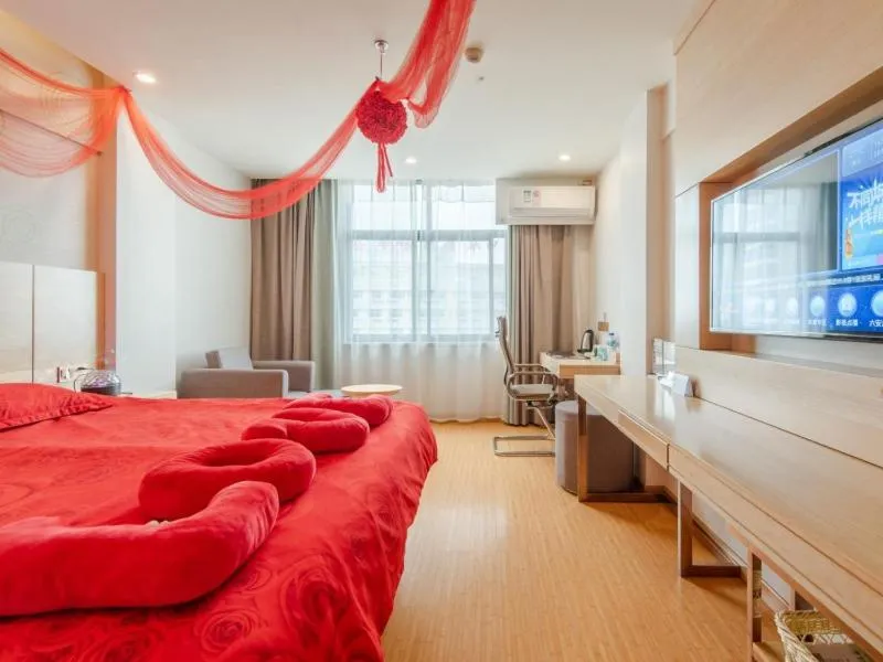 Bed in GreenTree Inn LiuAn Huoshan County Yingjia Avenue County Hospital Express Hotel