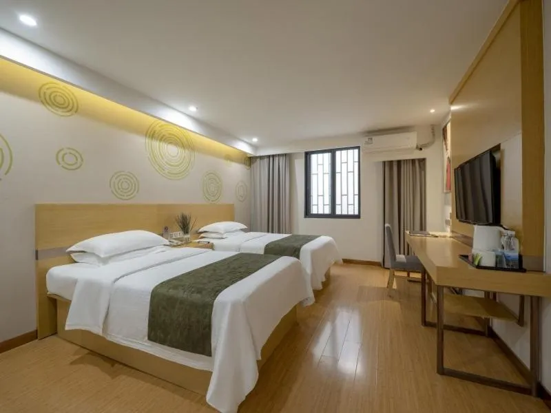 Bed in GreenTree Inn Wuxi Yixing Xushe Town Government Express Hotel