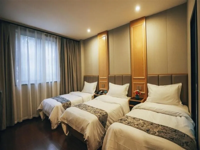 Bed in GreenTree Alliance Shanghai West Shuichan Road Hotel
