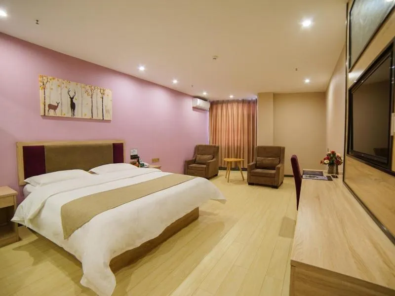 Bed in GreenTree Alliance Kunming Beijing Road Linyuqiao Subway Station Hotel