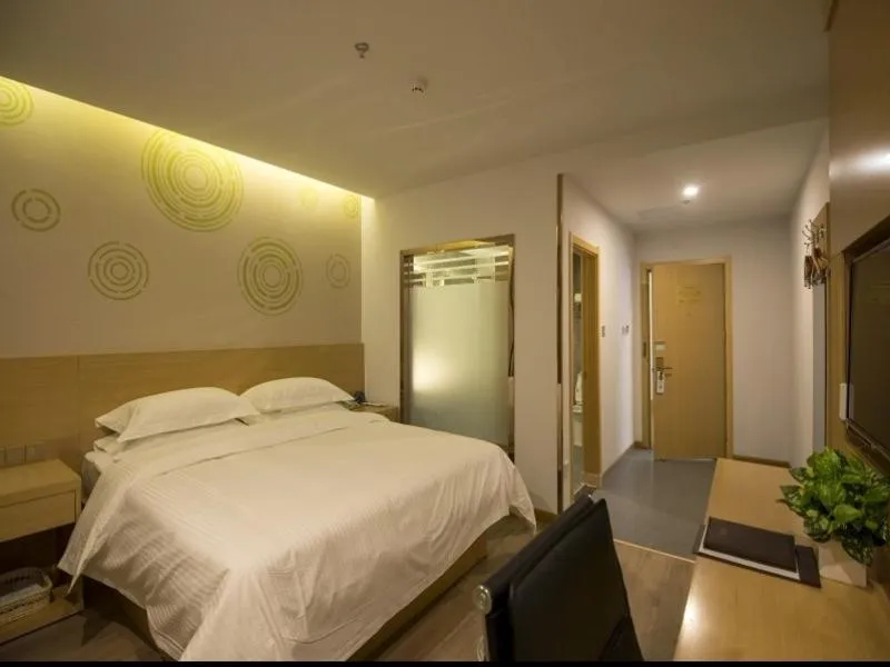 Bed in GreenTree Inn Zhenjiang Danyang City Danbei Town Xinqiao Business Hotel