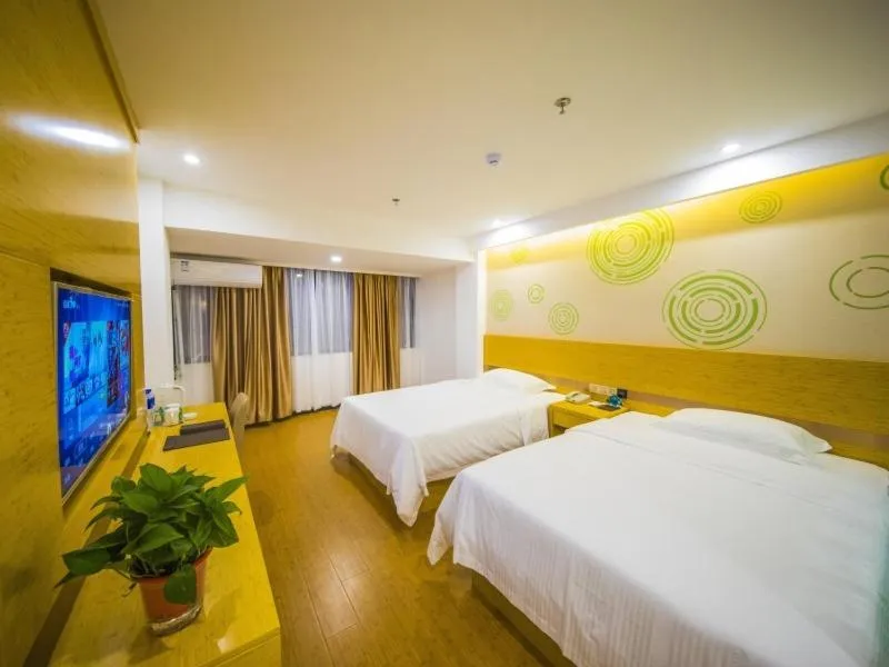 GreenTree Inn Chuzhou Langya Mountain Scenic Area Xijian Road Business Hotel