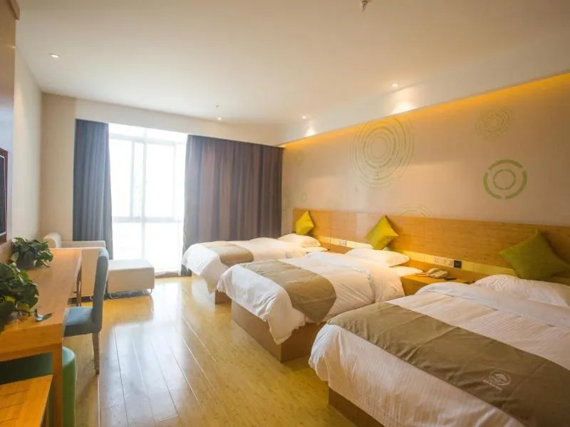 Bed in GreenTree Inn Hefei Lujiang County Jinjie 1 Express Hotel