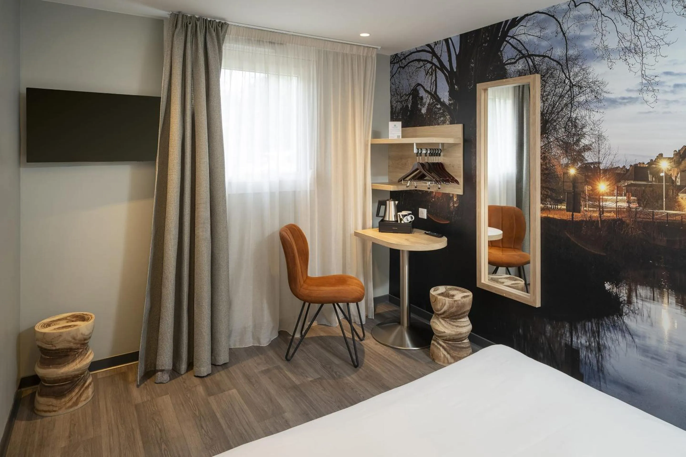 Photo of the whole room, Bed in Sure Hotel by Best Western Dole