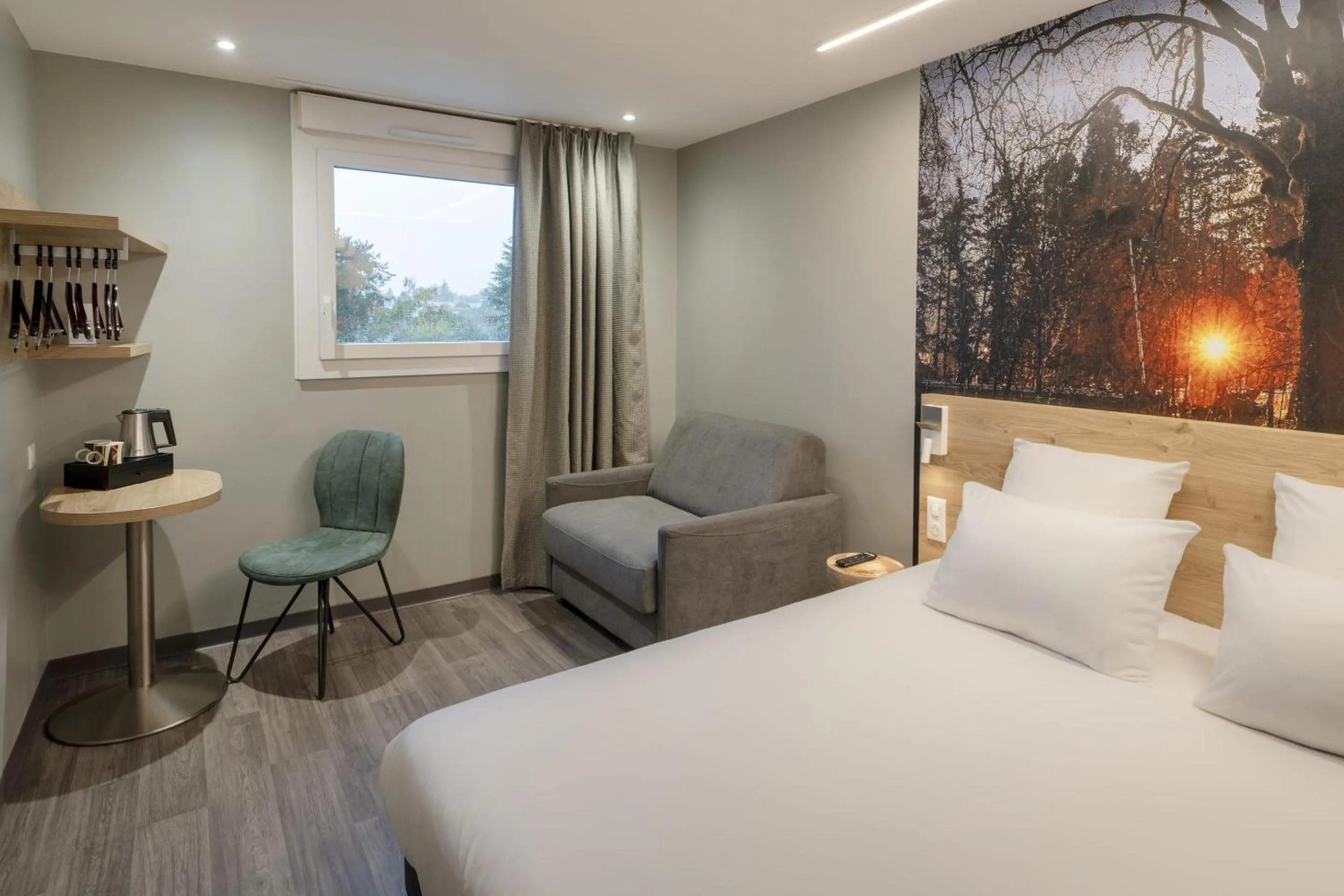 Bedroom, Bed in Sure Hotel by Best Western Dole