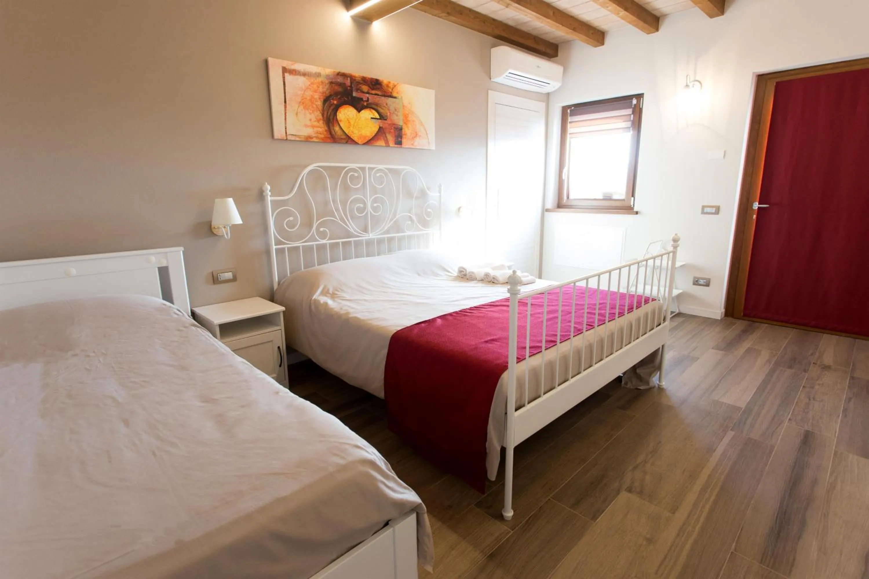 Photo of the whole room, Bed in Ca' del Passero b&b