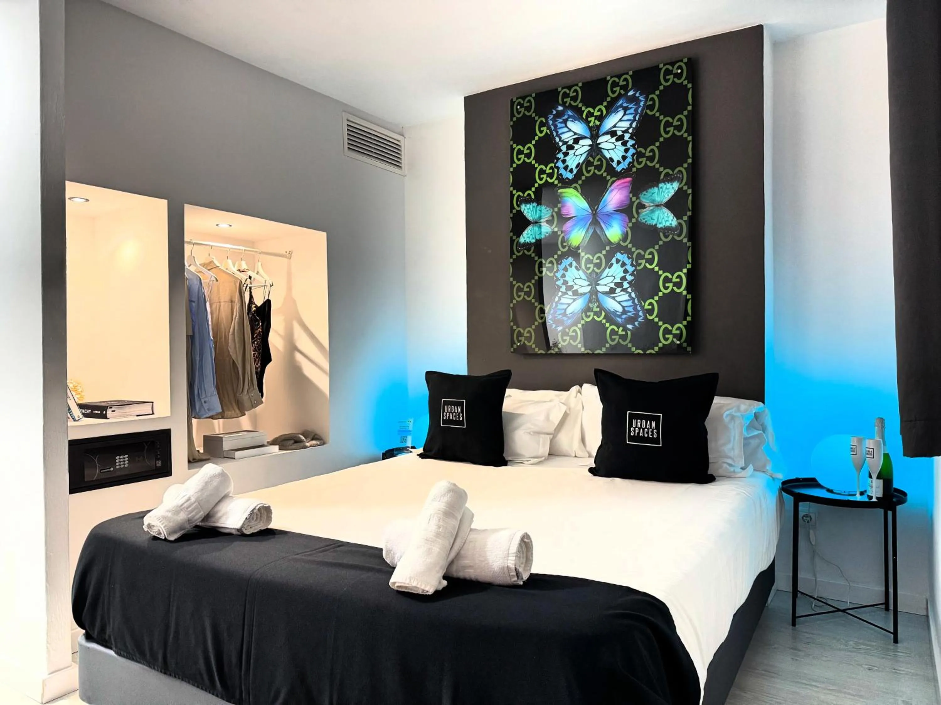 Bed in Urban Spaces Ibiza