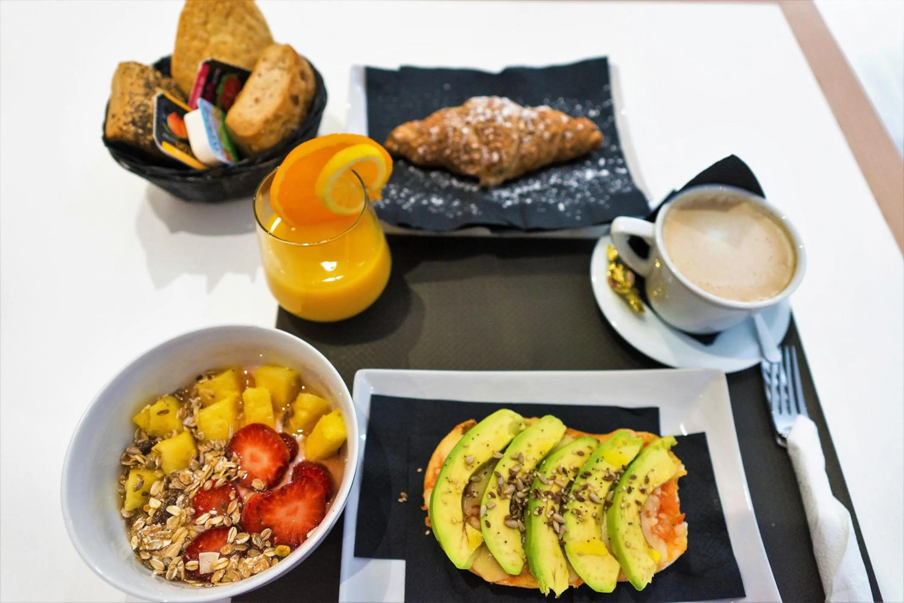 Breakfast in Urban Spaces Ibiza