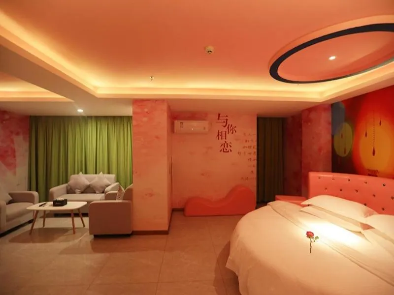 Bed in GreenTree Inn Haikou Chengmai Old Town Software Park Business Hotel