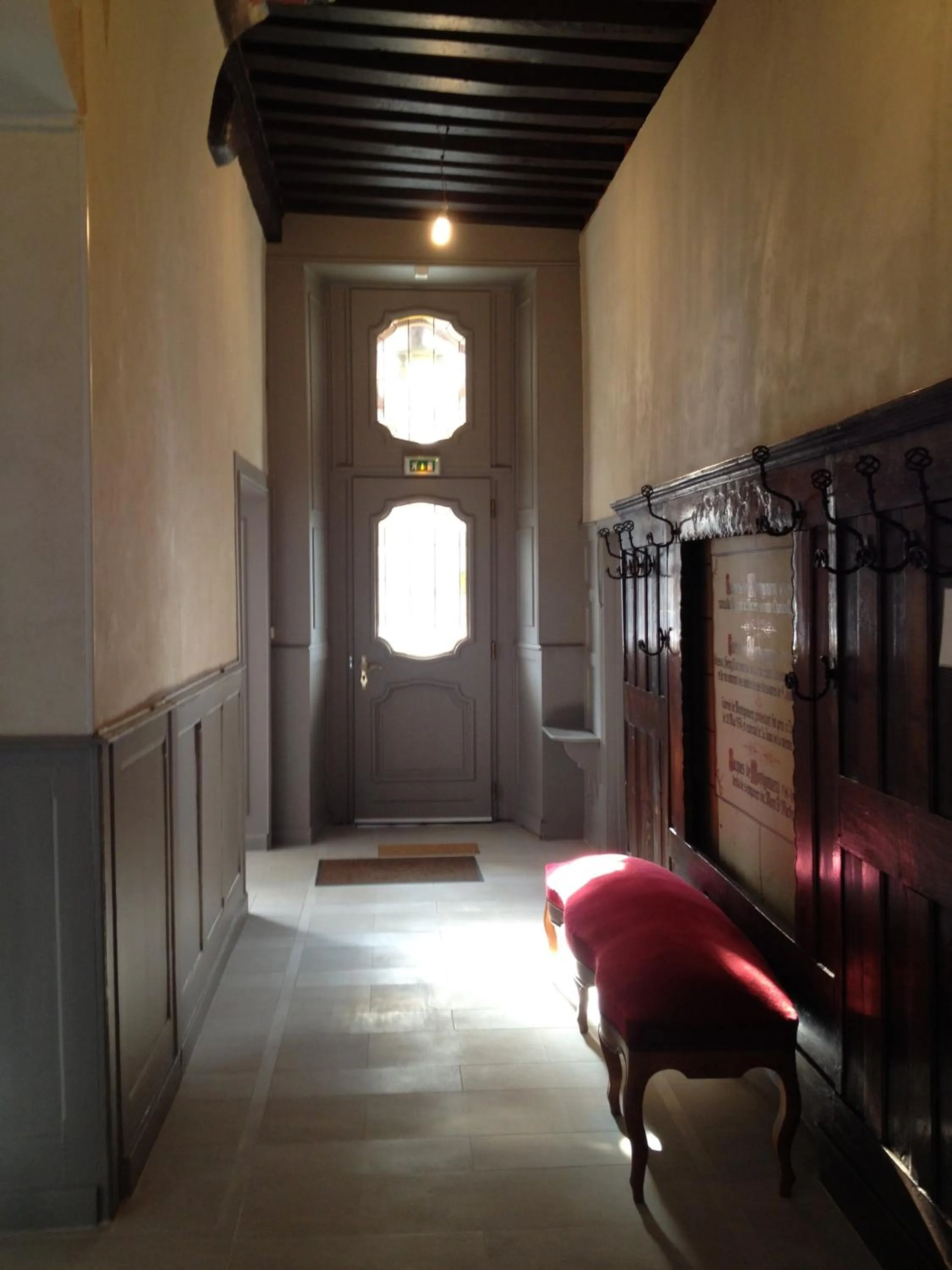 Lobby or reception in Best Western Hôtel Montgomery