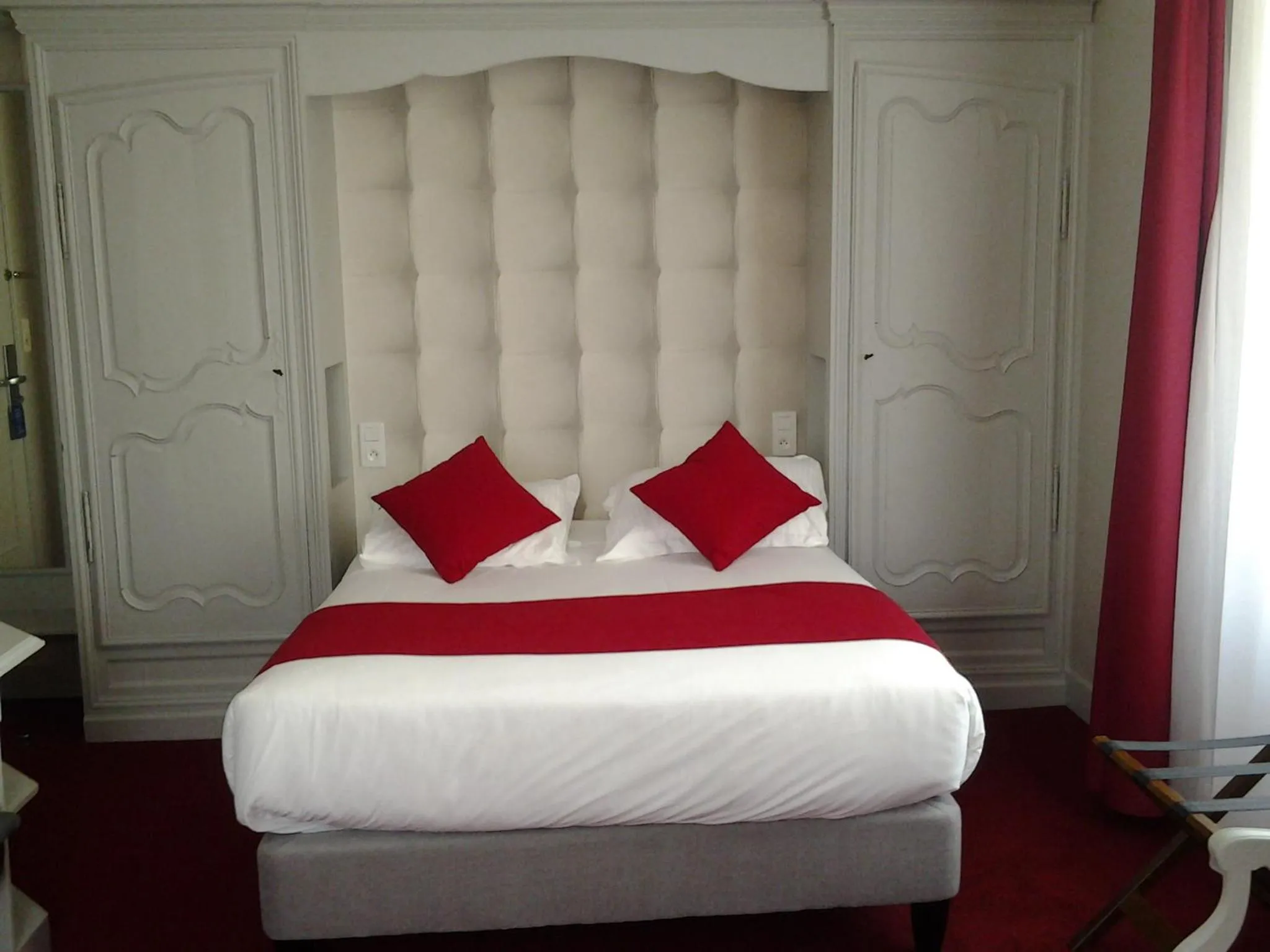 Bedroom, Bed in Best Western Hôtel Montgomery