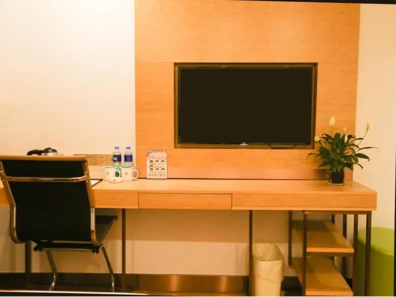 GreenTree Inn Nanjing Pukou District Qiaolin Express Hotel