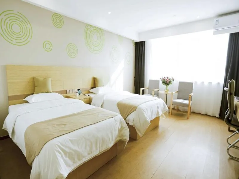 Bed in GreenTree Inn Xuzhou Economic Development Zone Da Miaozhen Business Hotel