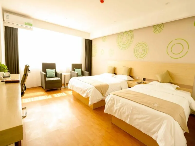 Bed in GreenTree Inn Xuzhou Economic Development Zone Da Miaozhen Business Hotel