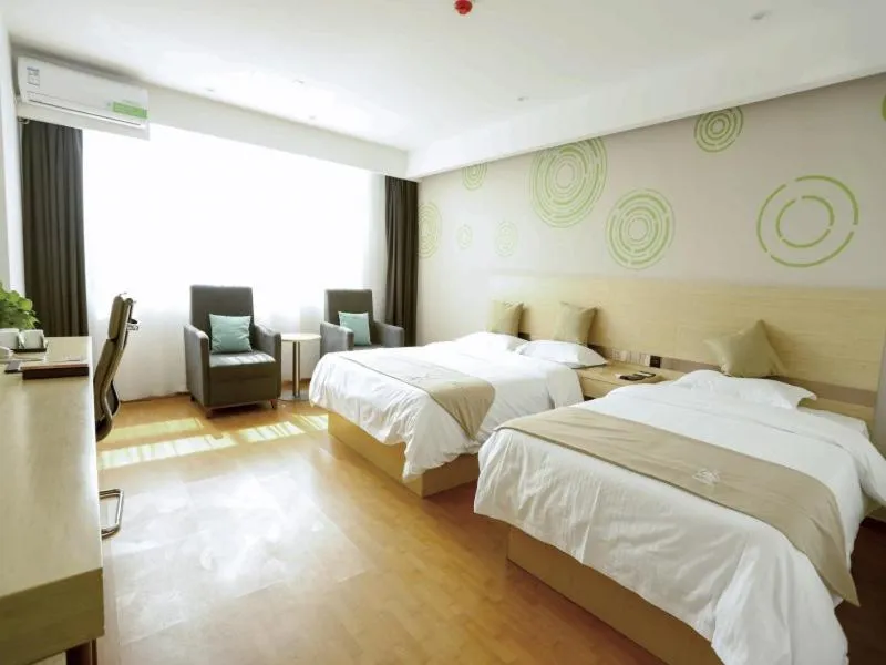 Bed in GreenTree Inn Xuzhou Economic Development Zone Da Miaozhen Business Hotel