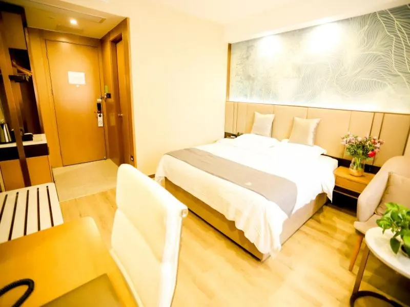 Bed in GreenTree Inn Xuzhou Economic Development Zone Da Miaozhen Business Hotel