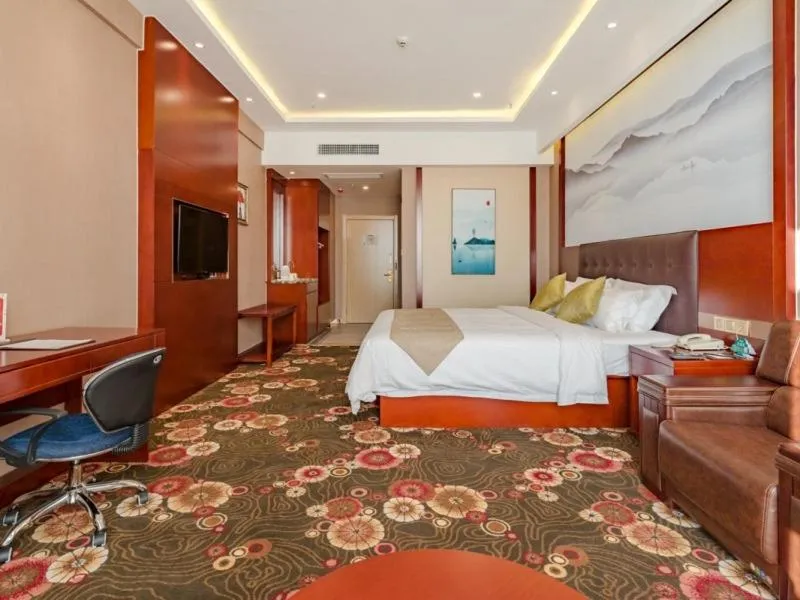 Bed in GreenTree Inn Taian High-speed Railway Station Lingshan Avenue Business Hotel