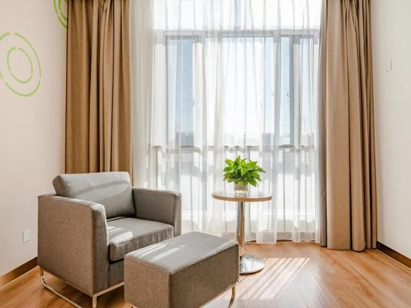 GreenTree Inn Taian High-speed Railway Station Lingshan Avenue Business Hotel