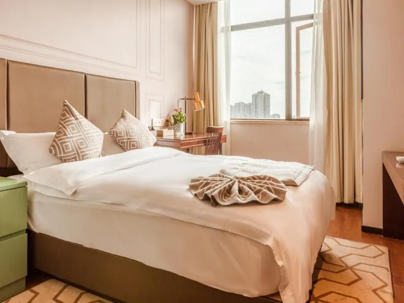 GME Hefei Economic Development Zone Mingzhu Square Jinzhai South Road Hotel