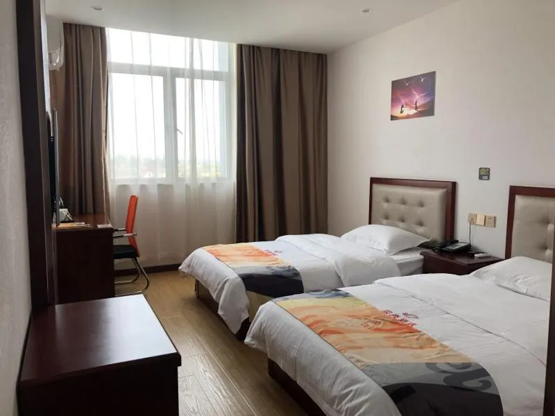 Bed in Shell Shanghai Jinshan Zhanyan Songjin Highway Hotel