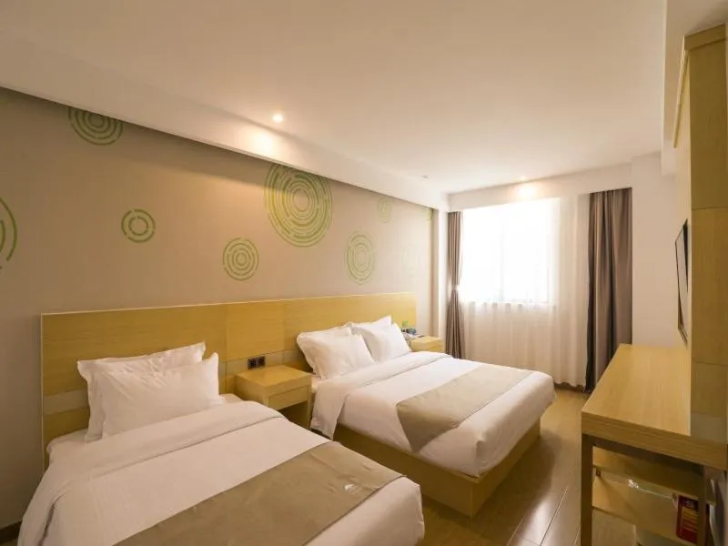 Bed in GreenTree Inn Wuxi Rongchuang cultural Tourism City Nanquan Town Business Hotel