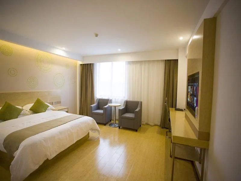 Bed in GreenTree Inn Suzhou Caohu Industrial Park Express Hotel