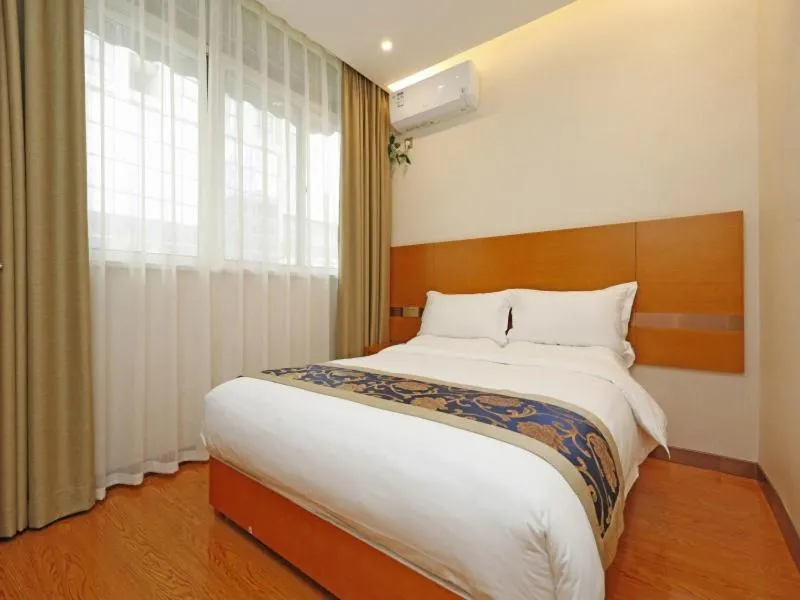 Bed in GreenTree Inn Xi'an Ming City Wall Northwest Dafengqing Road Business Hotel