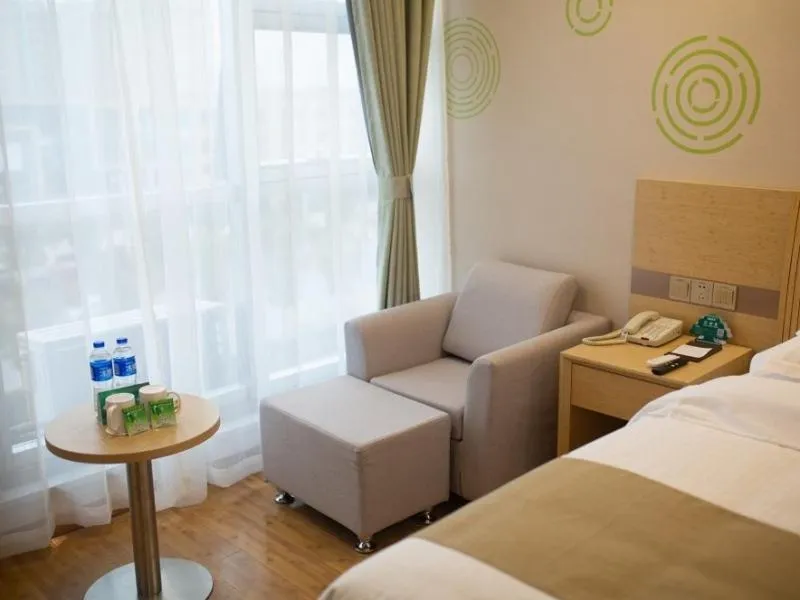GreenTree Inn Fuyang Yingquan District Lanshan Road Linyi Mall Express Hotel