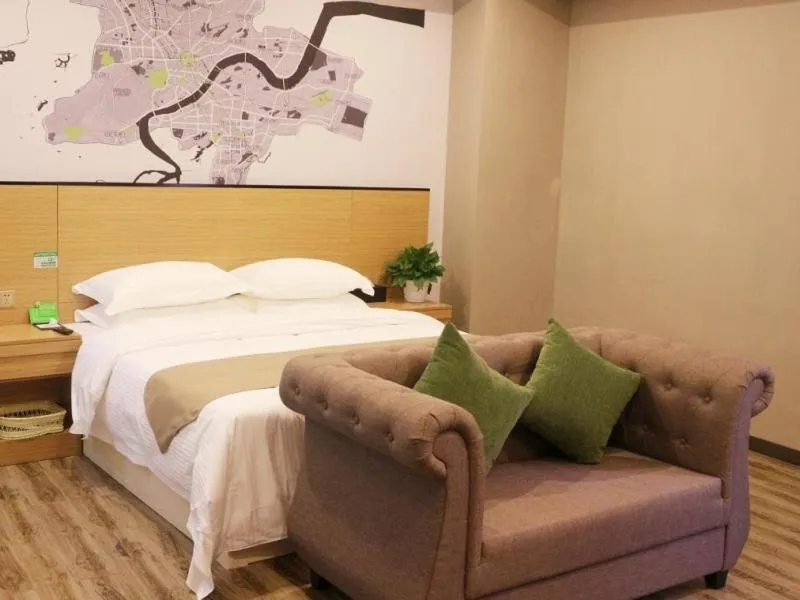 Vatica Hangzhou Xiasha Media College Hotel