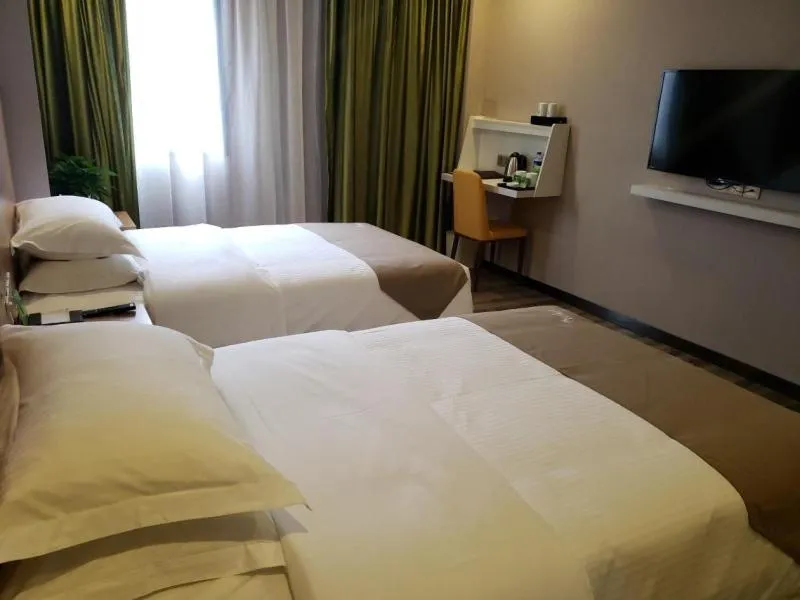 Vatica Hangzhou Xiasha Media College Hotel