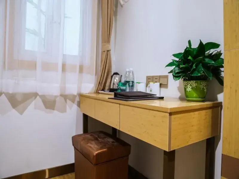 GreenTree Inn Nanjing Zhongshan Mausoleum Scenic Area Zhongling Street Subway Station Express Hotel GreenTree Inn Nanjing Zhongshan Mausoleum Scenic Area Zhongling Street Subway Station Express Hotel