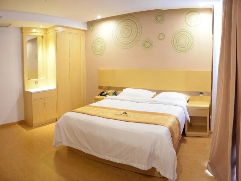 Bed in GreenTree Inn Suzhou Yongqiao District Nanxiang Hengtai City Business Hotel