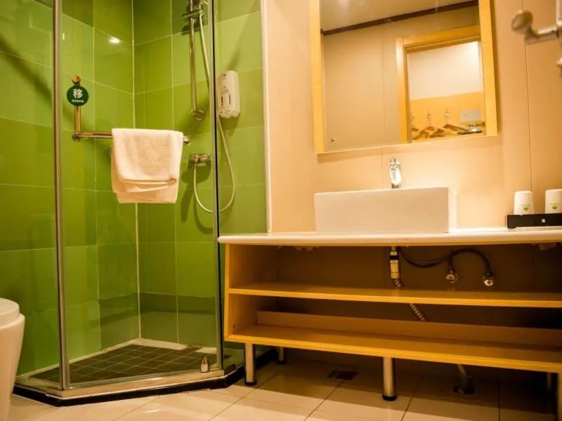 GreenTree Inn Qinhuangdao Lulong County North Gate Road Express Hotel