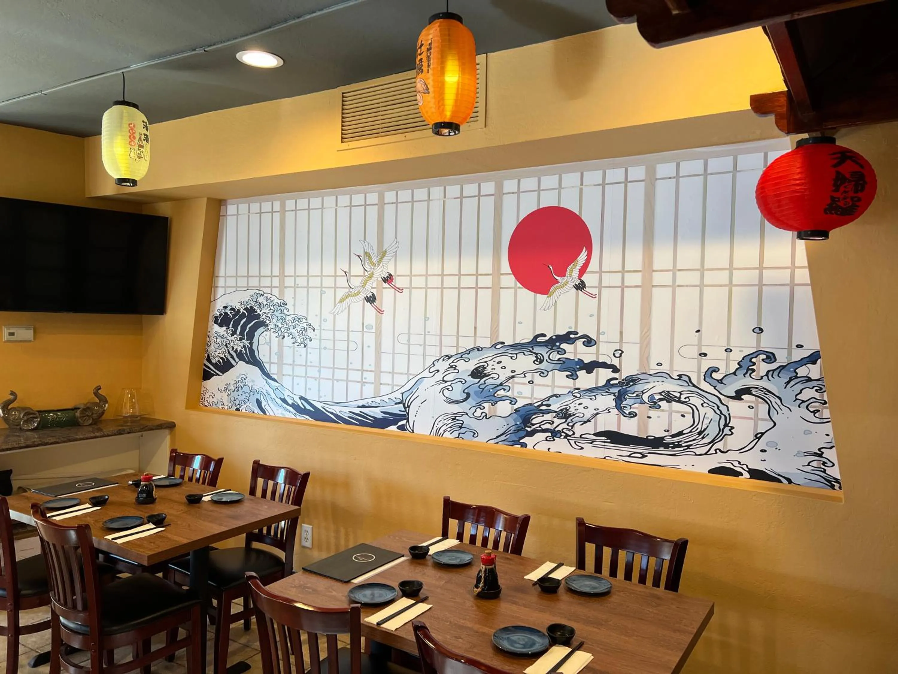 Restaurant/places to eat in La Quinta by Wyndham San Francisco Airport West Millbrae FREE AIRPORT SHUTTLE