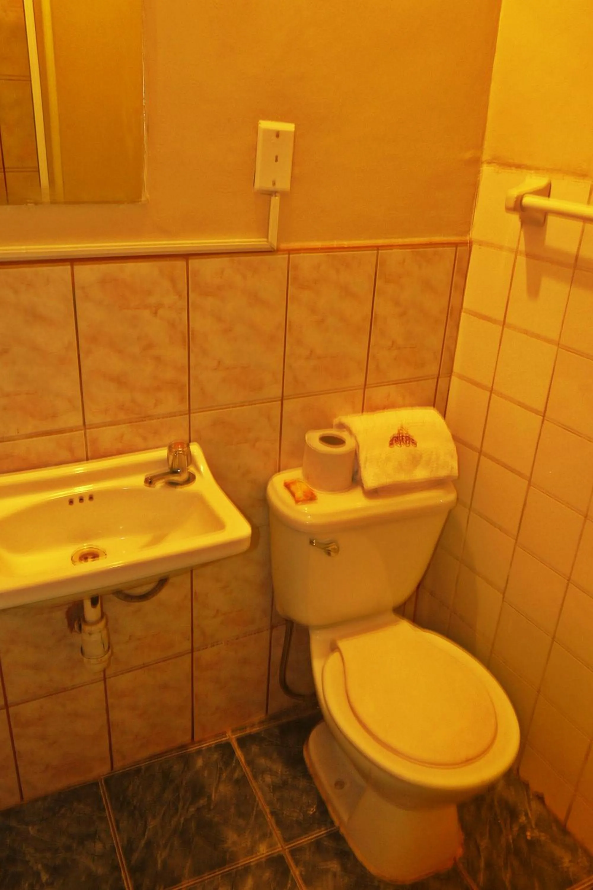 Shower in Conquista Cusco